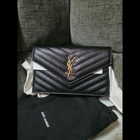 Saint Laurent YSL 牛皮 WOC 小號