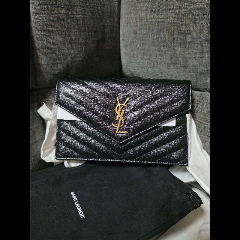 Saint Laurent YSL 牛皮 WOC 小號-0