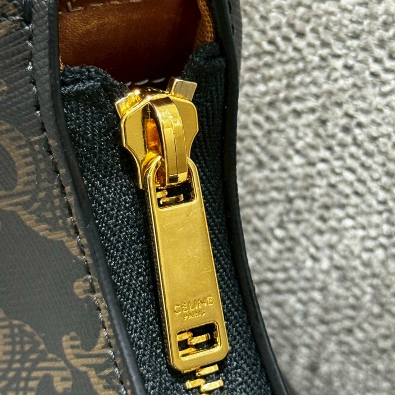 CELINE 腋下包-4