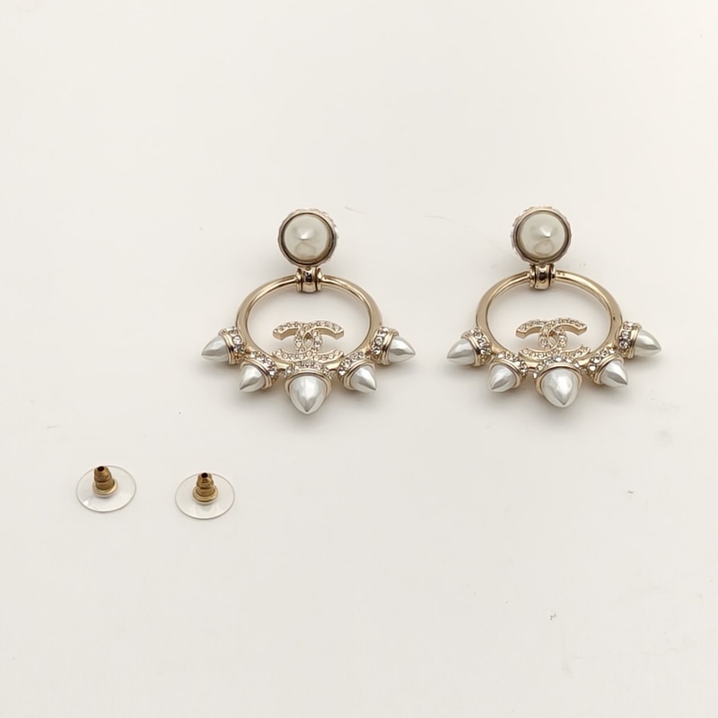 CHANEL 合金22C香奈兒鉚釘珍珠耳釘-4