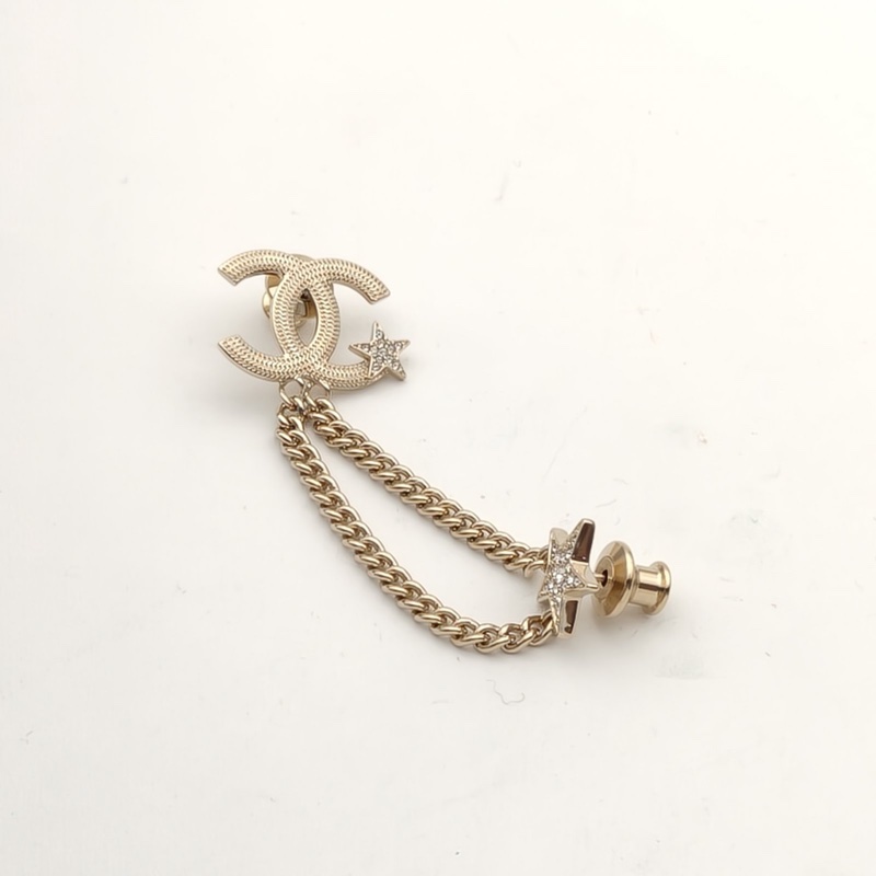 CHANEL 合金23B紋理雙C星星鏈條胸針-1