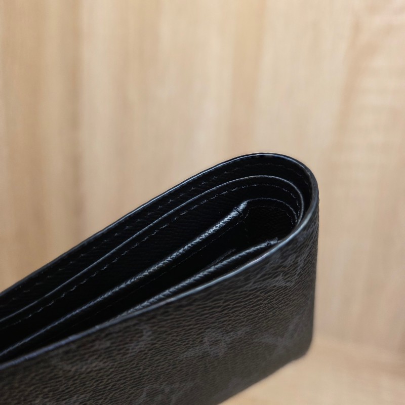 [專櫃銷量排名🥰超甜價出] LV黑灰老花Multiple5卡短夾-10