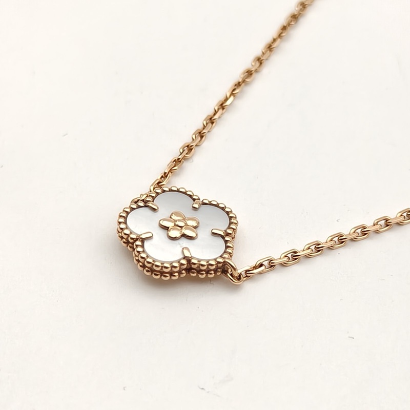 VAN CLEEF&ARPELS 18K玫瑰金白貝母LuckySpring梅花手鏈-1