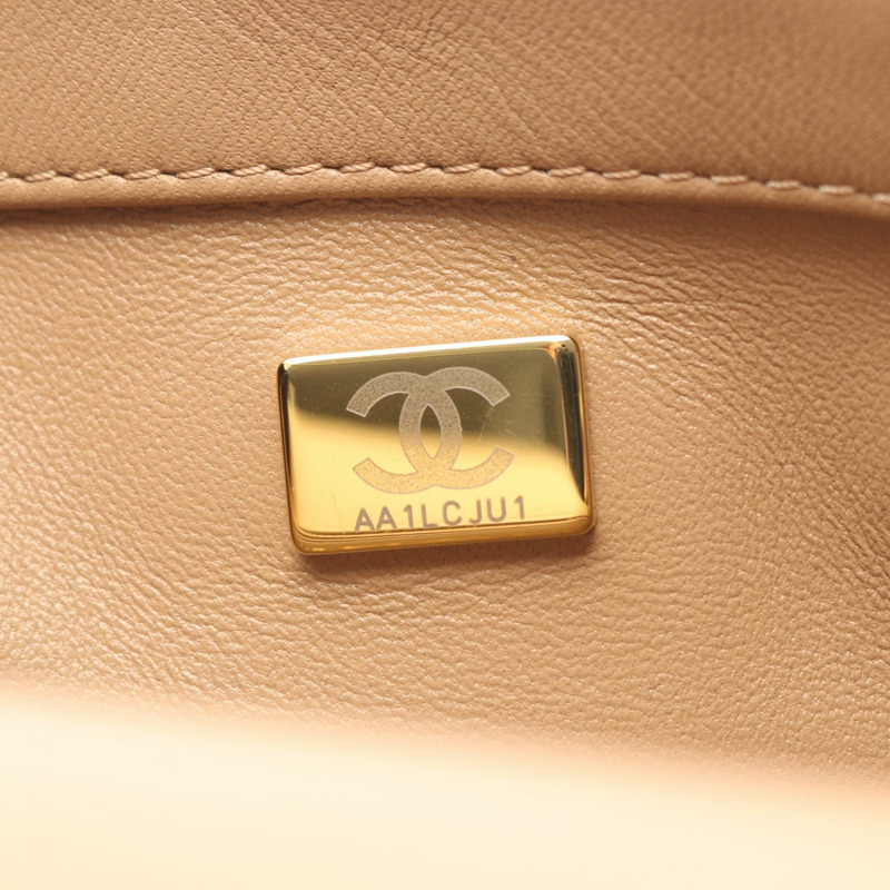 香奈兒迷你絎縫鏈條單肩包,羊皮材質,米色,二手,女士款,金色五金-4