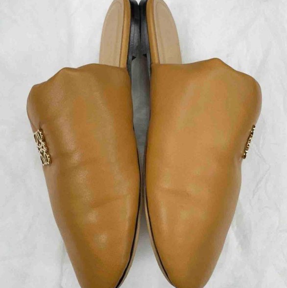 Loewe太可愛太可口的napa駝色麵包平底鞋-2