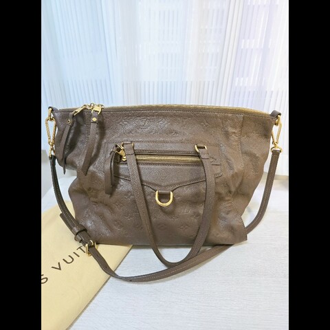Louis Vuitton LV M93409 Monogram Empreinte Taupe 灰棕色 兩用包 附鑰匙
