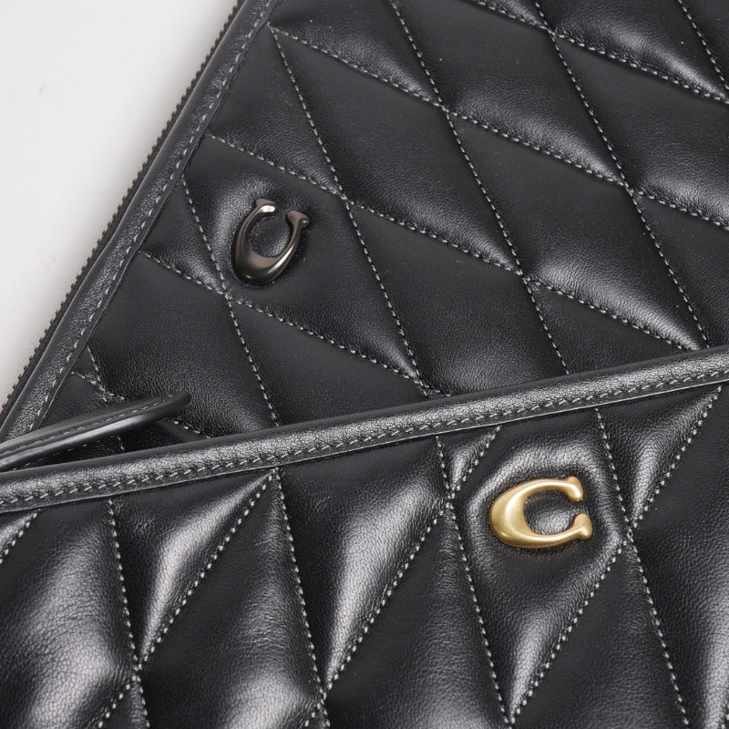 COACH POUCH 28 絎縫手拿包 一組2個-0