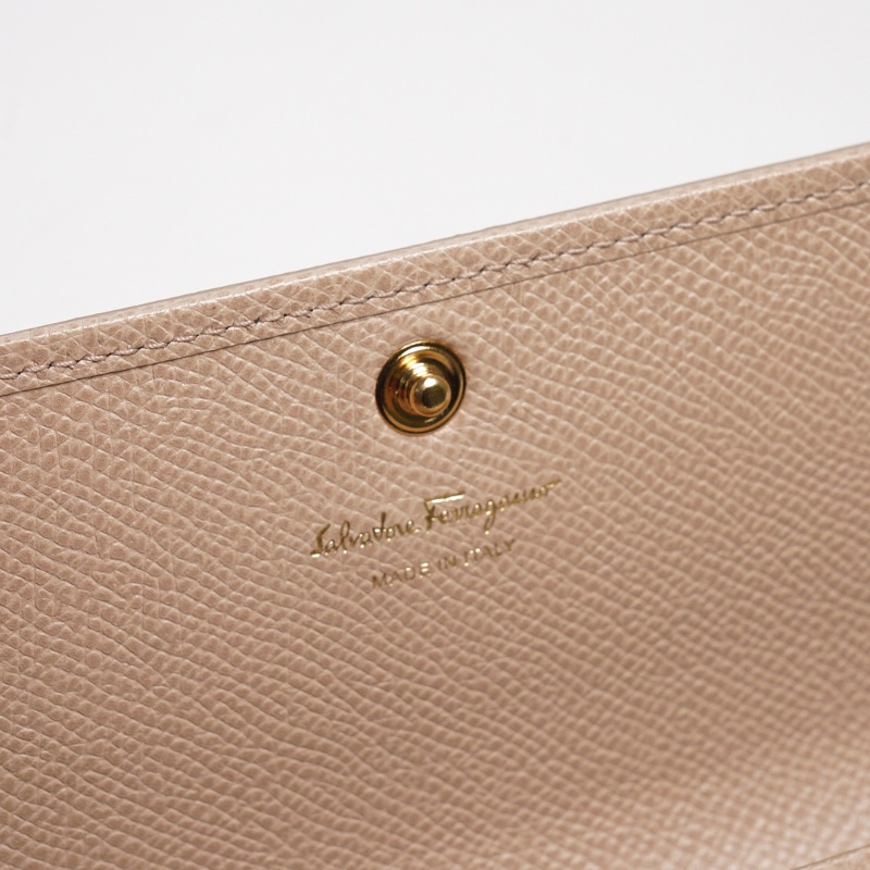 FERRAGAMO 長夾銀包-8