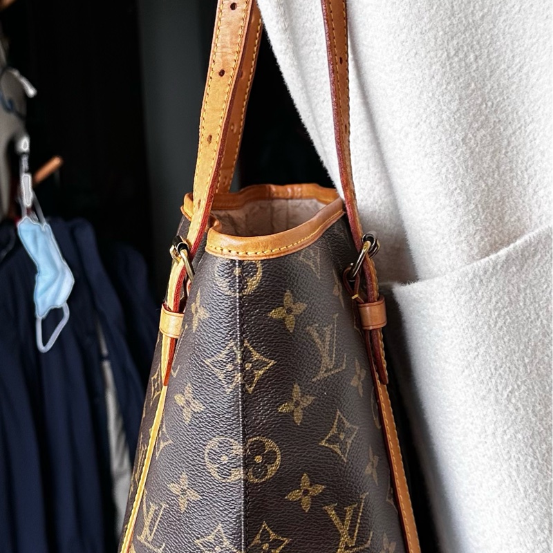 【法製經典】LV Monogram Bucket PM 水桶包、經典老花配蜜糖色植鞣革,法製 FL 序號,實用派首選!-5