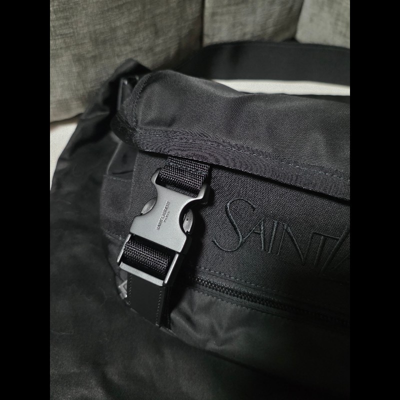 Saint Laurent YSL 尼龍腰包-1