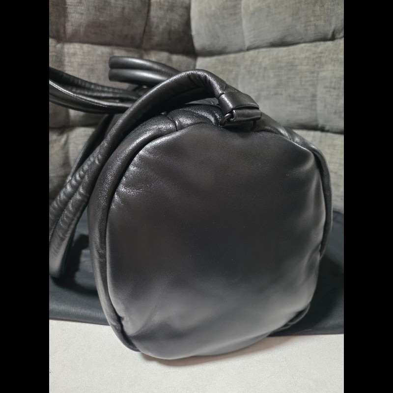 Saint Luarent YSL 小羊皮旅行袋-3