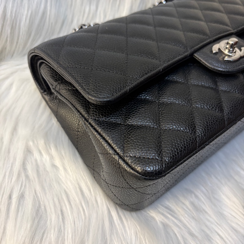 Chanel coco 25黑銀荔枝肩背包-1