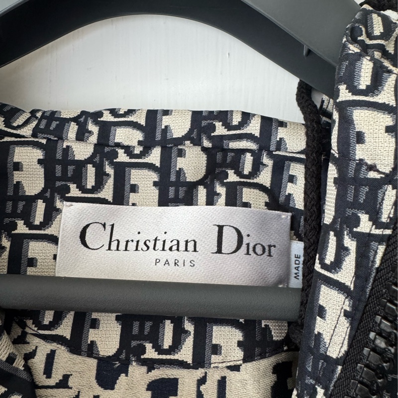 Dior滿版老花前字母防風連帽上衣 超好看❤️‍🔥❤️‍🔥❤️‍🔥-2