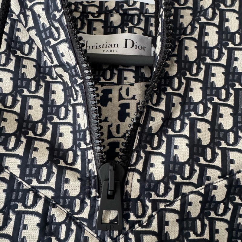 Dior滿版老花前字母防風連帽上衣 超好看❤️‍🔥❤️‍🔥❤️‍🔥-3