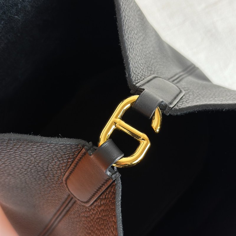 HERMES In the loop 23 -  黑金 B-8