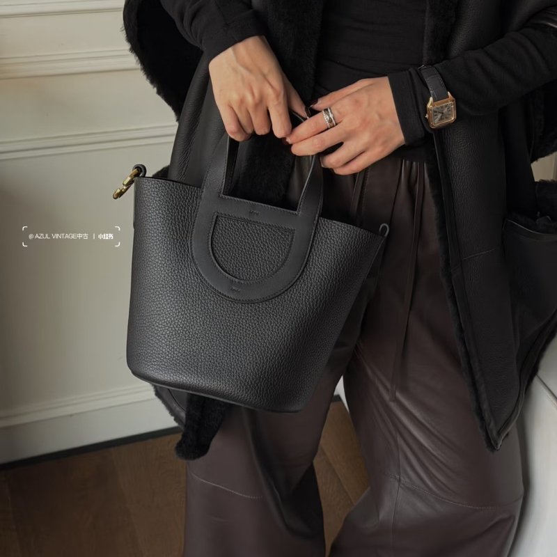 HERMES In the loop 23 -  黑金 B-12