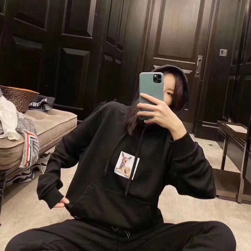 Burberry 女士 印花連帽衛衣L碼-4