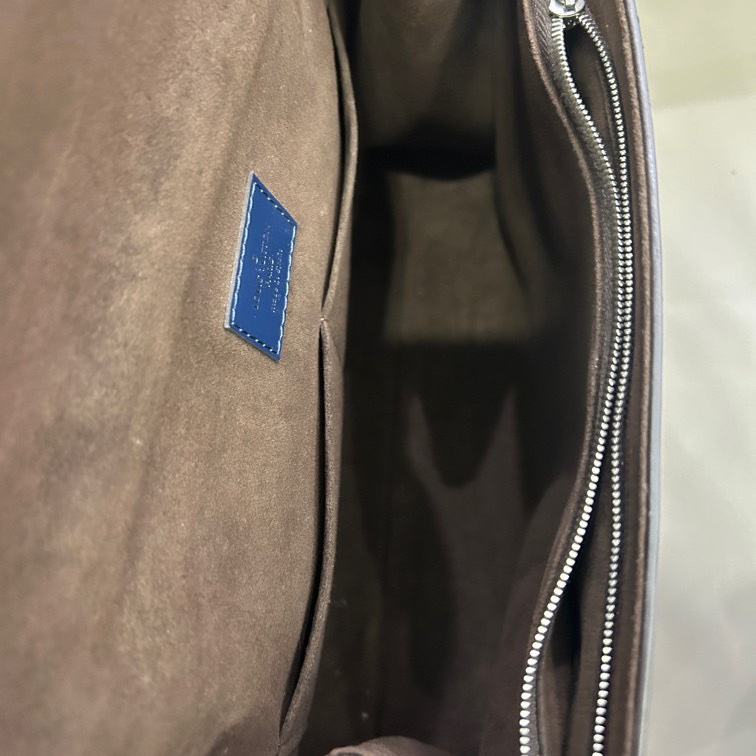 LV Cluny藍色水波紋手提包 30*22 98新配件塵袋-2