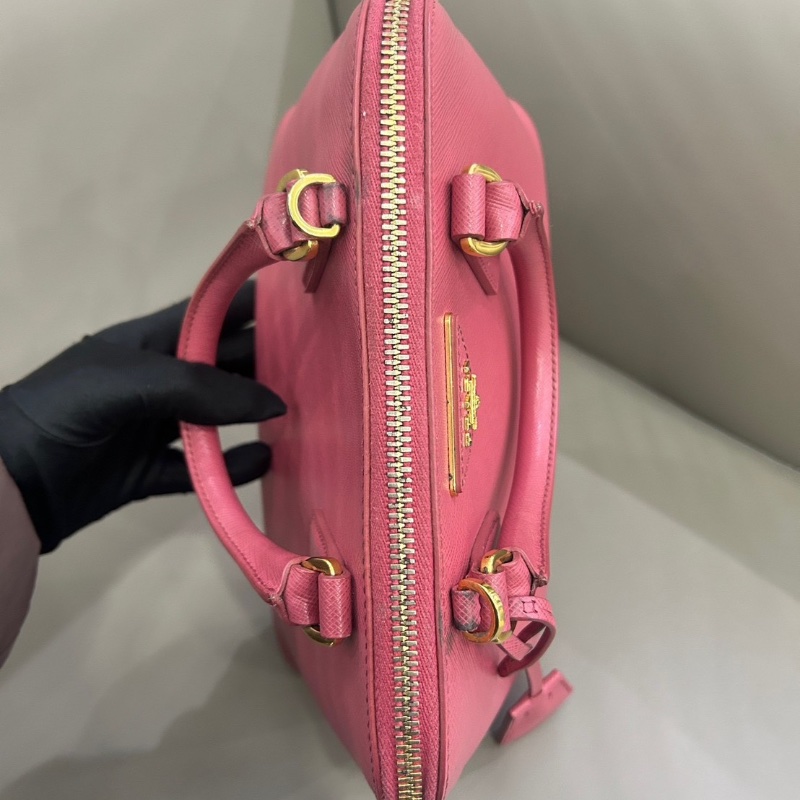 Prada 經典貝殼包手提包 粉色斜背包25.5*17.5cm   98新配件塵袋-2