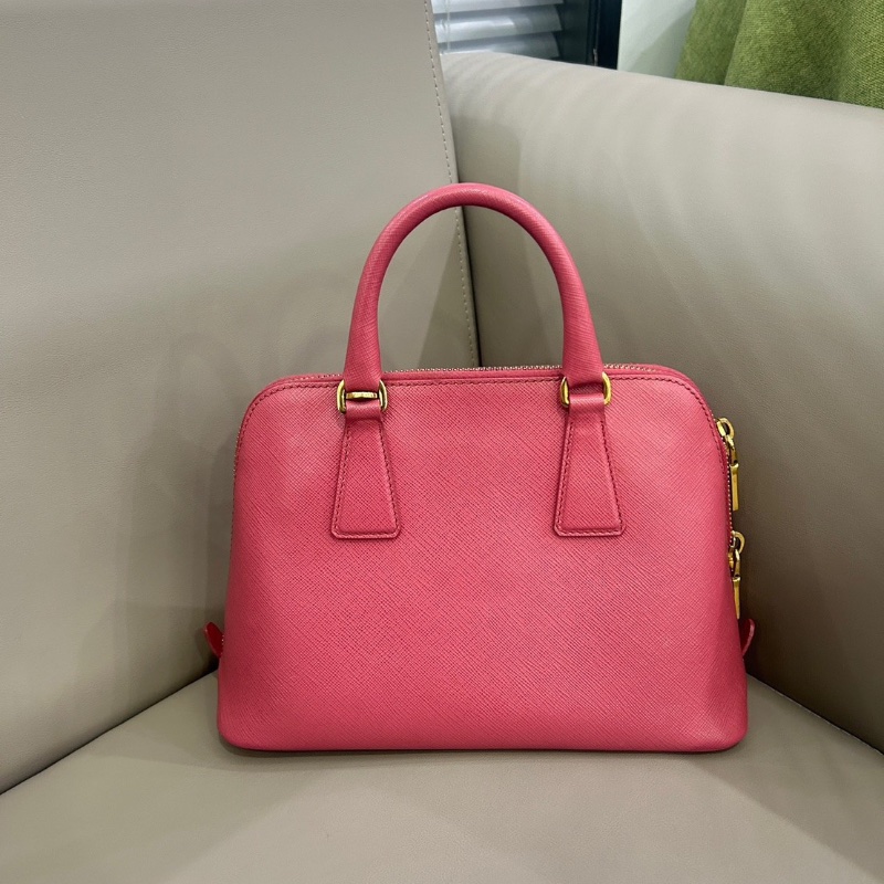 Prada 經典貝殼包手提包 粉色斜背包25.5*17.5cm   98新配件塵袋-8