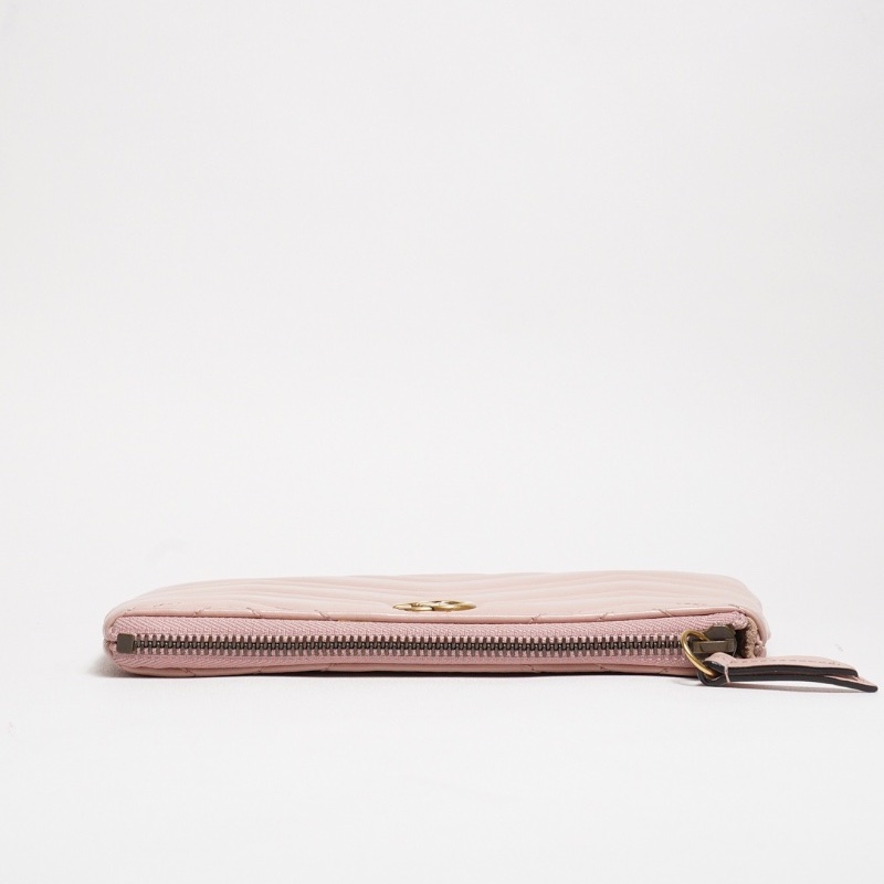 Gucci GG Marmont 皮革斜背包+手拿包+零錢包 一組3個-4