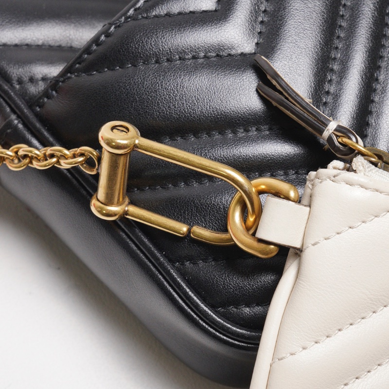 Gucci GG Marmont 皮革斜背包+手拿包+零錢包 一組3個-20