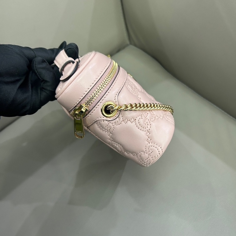 GUCCI GG Matelassé 金色徽化妝盒 粉色迷你肩背手提包 16*5*10 98新配件塵袋-3