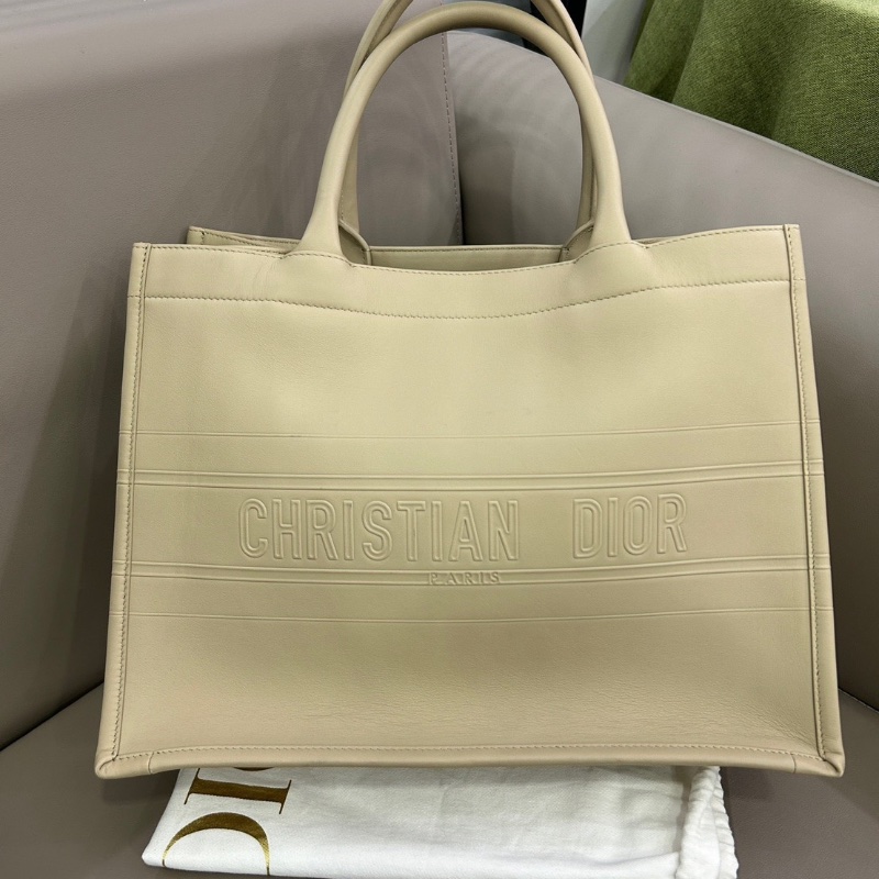 DIOR 全皮托特Book tote中號奶茶色 36*26*18cm 98新配件塵袋-1
