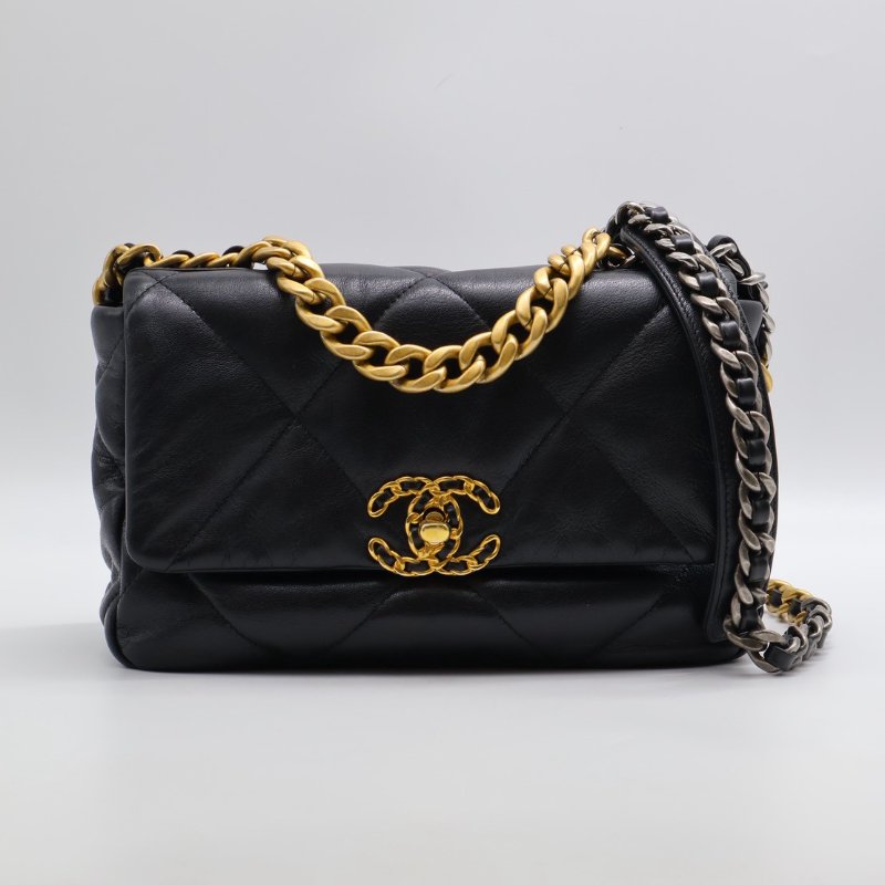 CHANEL 19 Bag 菱格紋羊皮手提肩背包 26 - 黑金30開-0