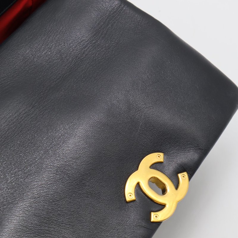 CHANEL 19 Bag 菱格紋羊皮手提肩背包 26 - 黑金30開-12