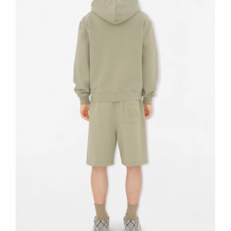 Burberry 男士 棉質拉鍊衛衣XXS XS S M L XL碼模特身高 189 CM,穿著 UK M 碼-5