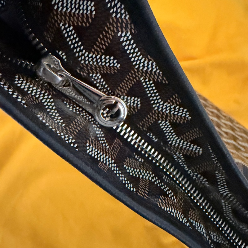 Goyard HOBO 黑棕 黃色蝴蝶 99新-9