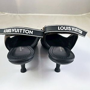 *奢華大道國際精品*【L3384】LV原花拼牛皮 ARCHIGHT 露跟高跟鞋 38號 1AAW7M-3