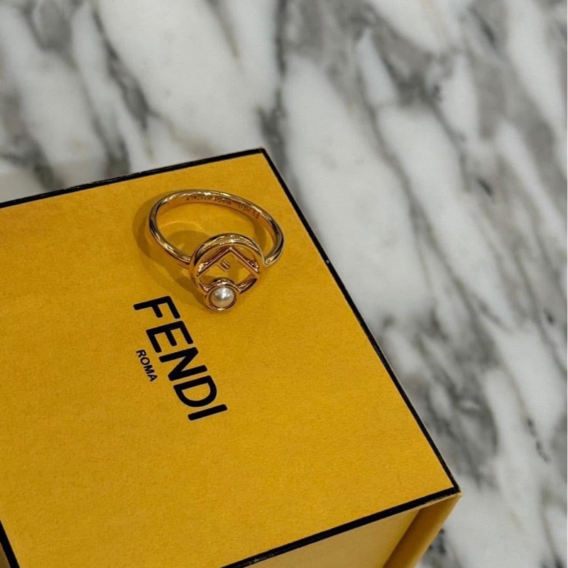 fendi全新珍珠款戒指尺寸L-2