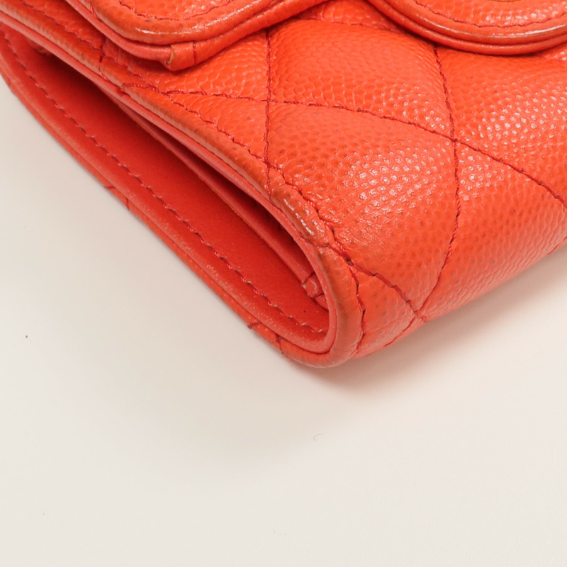 CHANEL 牛皮皮革Wallet金扣錢包-8