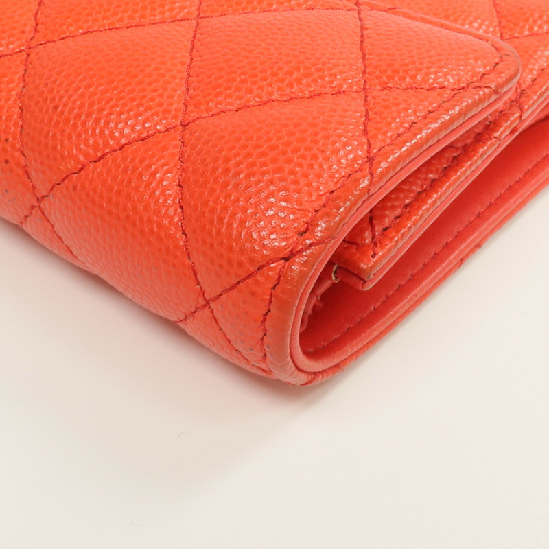 CHANEL 牛皮皮革Wallet金扣錢包-10