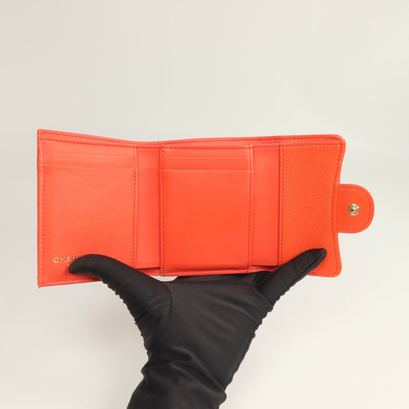 CHANEL 牛皮皮革Wallet金扣錢包-11