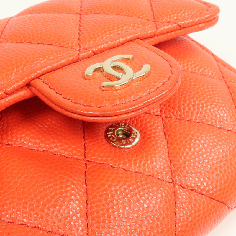 CHANEL 牛皮皮革Wallet金扣錢包-16