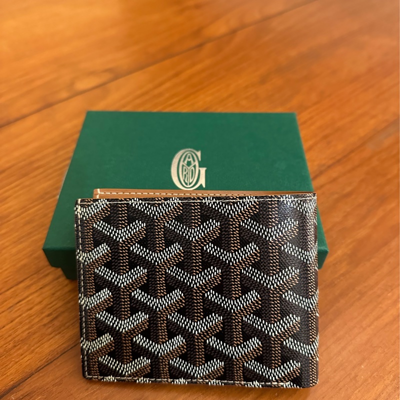 GOYARD咖花紋對開短夾-1