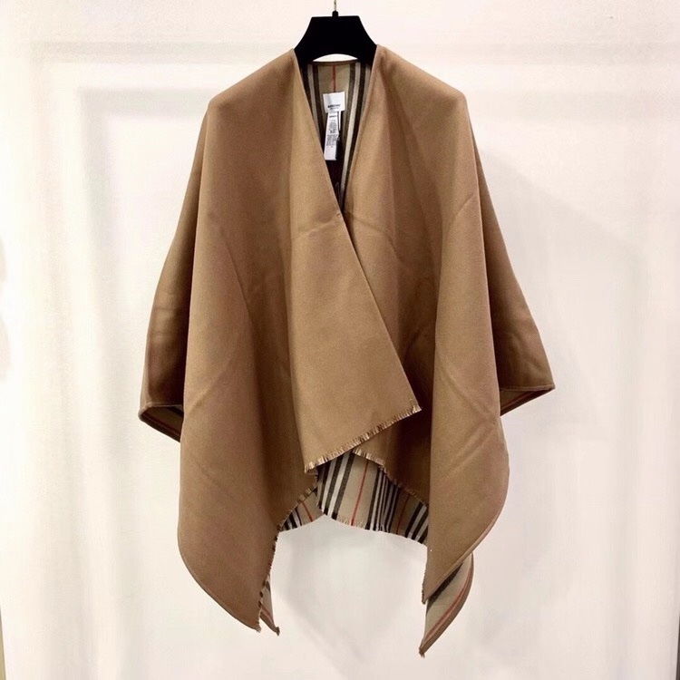 Burberry 女士 可翻轉圖標條紋羊毛鬥篷均碼碼130 X 130 CM-1