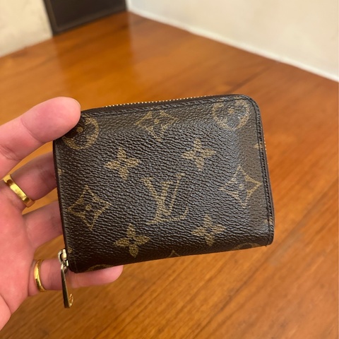 LV 花紋ㄇ拉零錢包