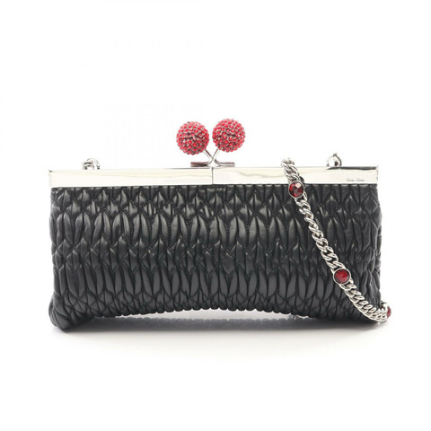 Miu Miu Materasse Kiss-lock 鏈條肩背斜背包，黑色皮革，二手