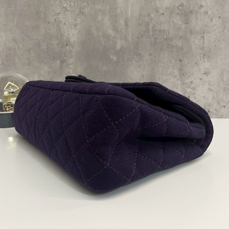 Chanel 2.55 中號 斜背包 複古銀釦-6