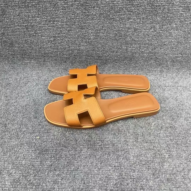 HERMES愛馬仕 Oran 小牛皮 一字拖鞋 女款 棕色38碼-1