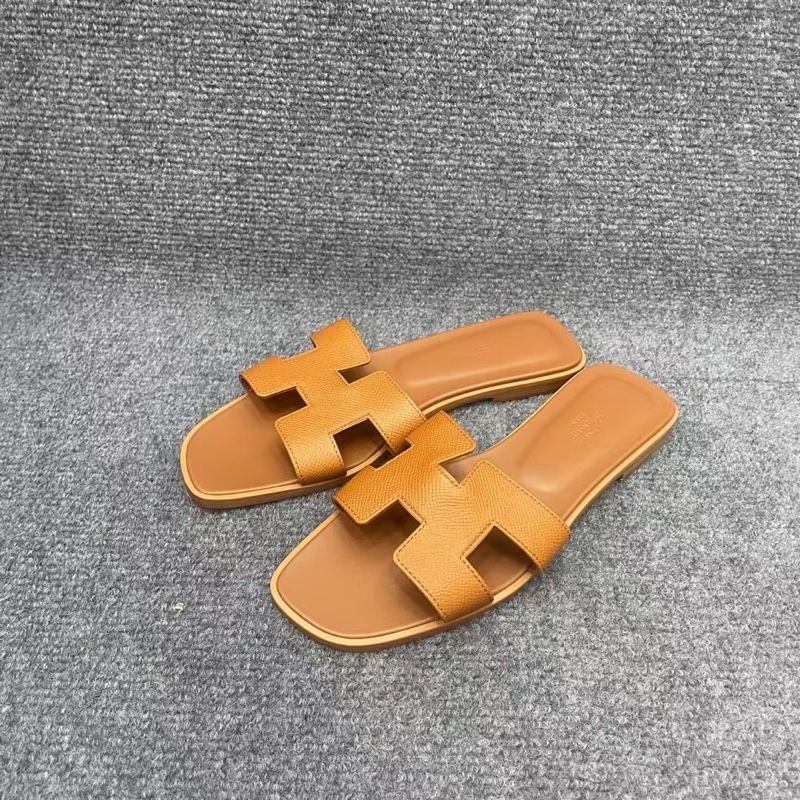 HERMES愛馬仕 Oran 小牛皮 一字拖鞋 女款 棕色38碼-2