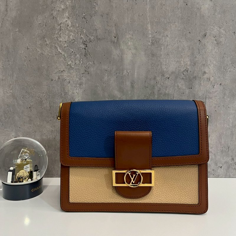 Louis Vuitton LV Dauphine 達芙妮 拼藍色斜背包-0