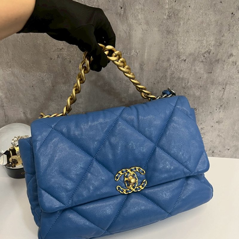 Chanel 19Bag 中號 藍色金釦 完整雷標30開-0