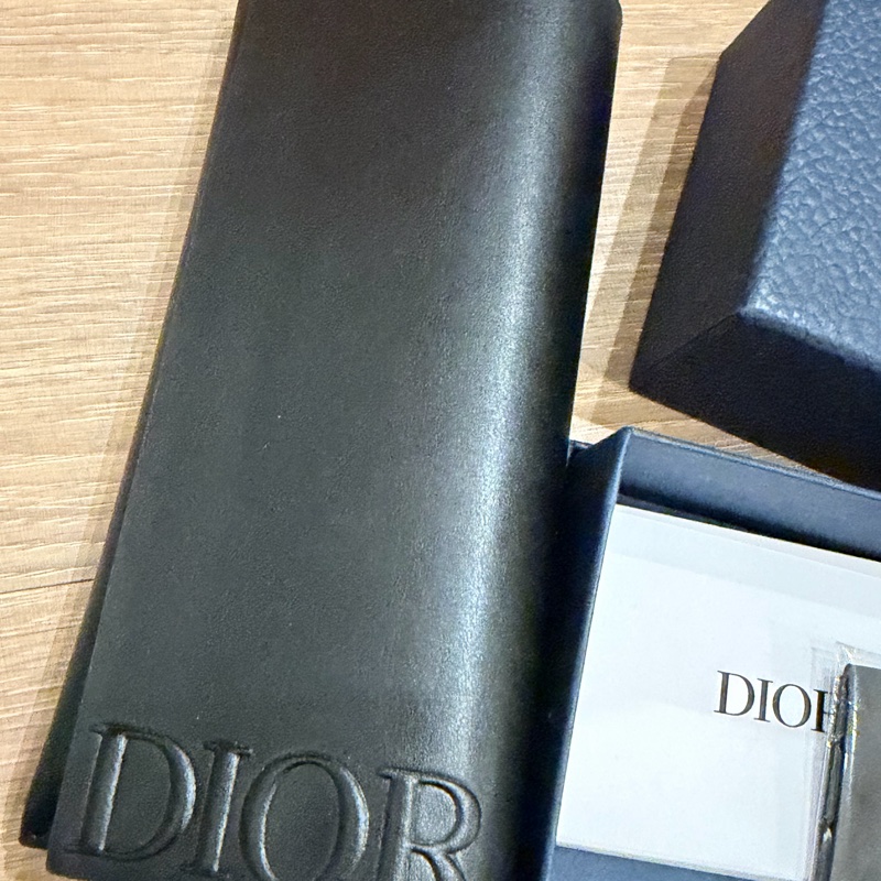 Dior 墨鏡logo 🩶 誰戴誰好看！-27