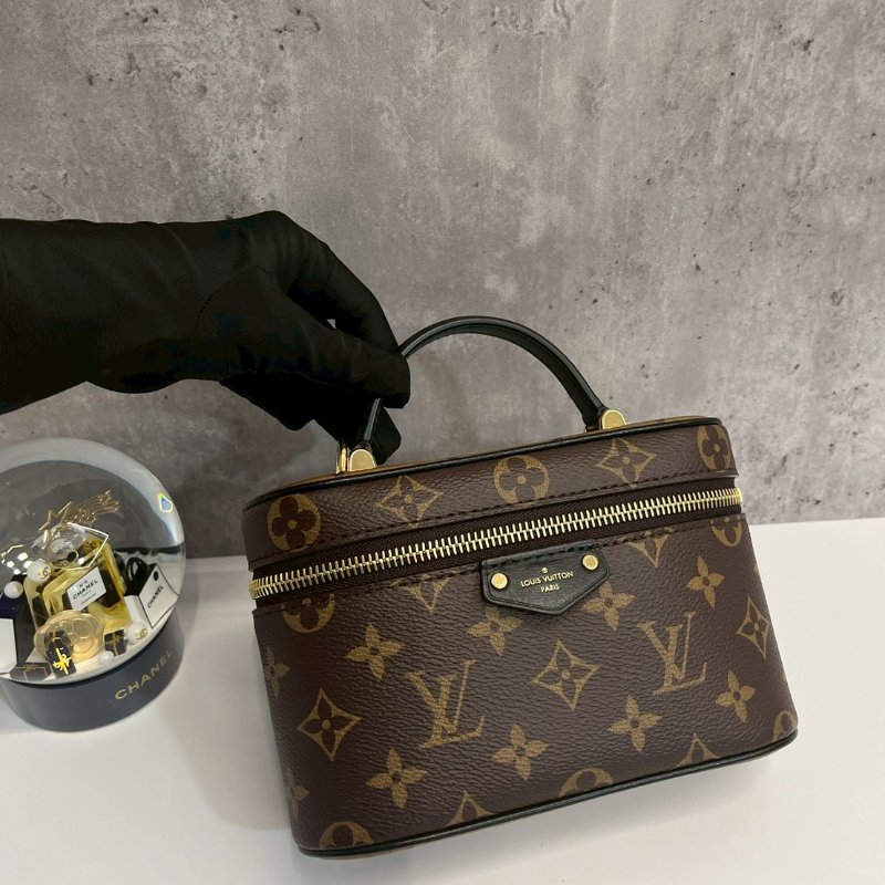 Louis Vuitton LV 化妝包 芯片款-0