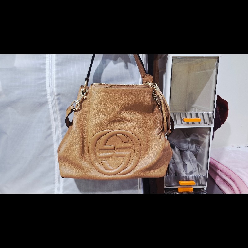 Gucci 536194 經典SOHO系列雙G LOGO 流蘇肩背/斜背兩用包(膚色)-6